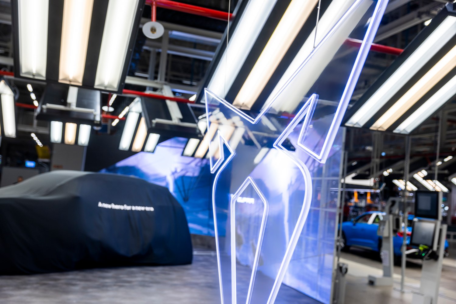 CUPRA dévoile la CUPRA Terramar aux employés d'Audi Hongrie, chargés de sa production