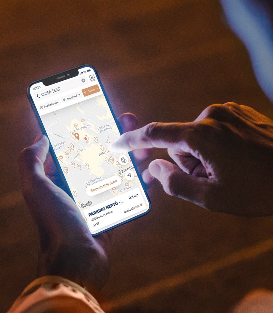 Om%20 with%20his%20Smartphone%20Connect%20to%20Cupra%20Easy%20Charging%20App