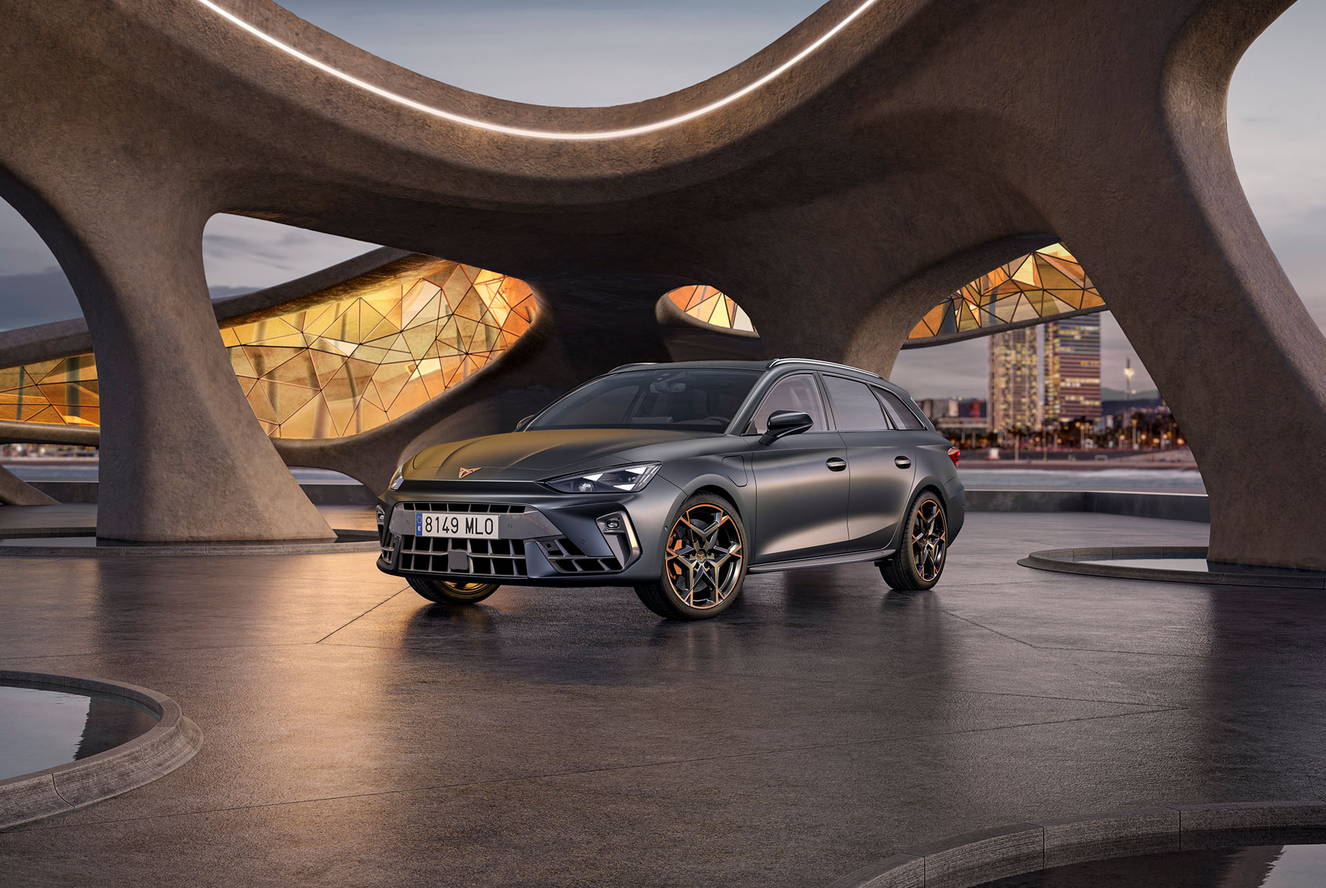 La nouvelle CUPRA Leon Sportstourer 2024 Bleu Fjord 