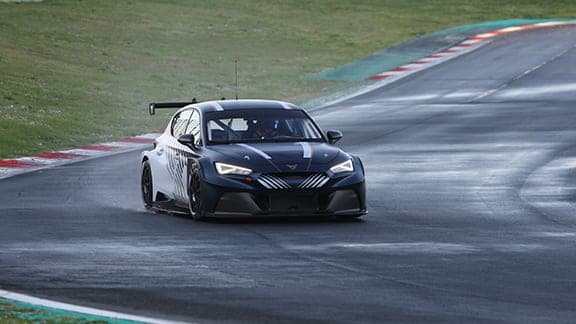 CUPRA e-Racer suspension arrière