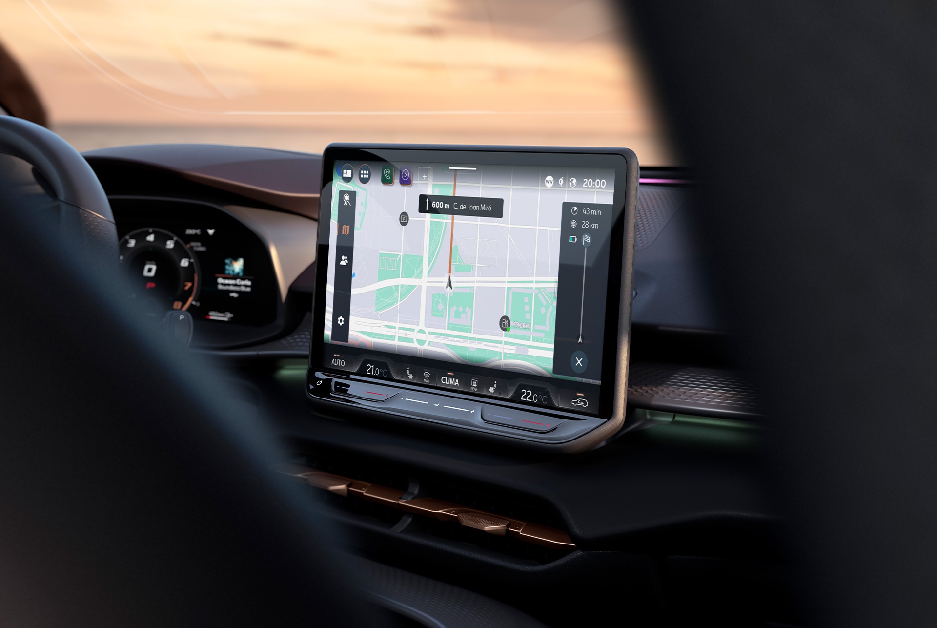 système d’infotainment de 12,9 pouces du cupra terramar affichant les fonctions cupra connect, les applications, les options de profil de conduite, la navigation en ligne, la radio en direct, et plus encore.