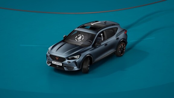 nouveau cupra formentor avec l'assistance pre-collision pour une sécurite accrue