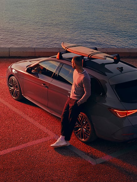 Accessoires voiture CUPRA Leon SP toit avec porte surf