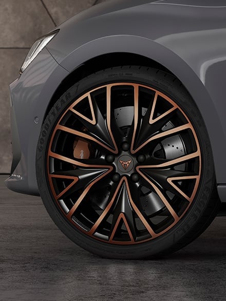 CUPRA Leon Sportstourer 2024 Freins Brembo