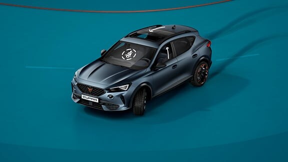 nouvelle CUPRA Leon Sportstourer ehybrid voiture de sport familiale avec assistance pré-collision
