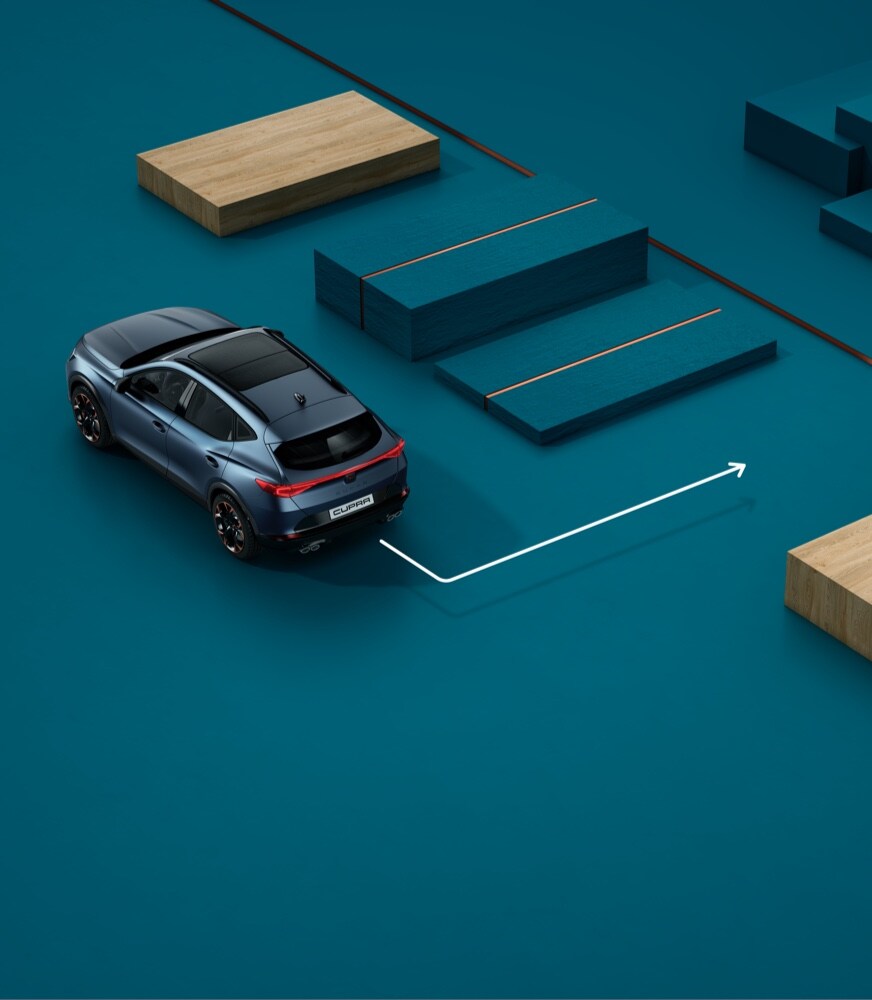 nouvelle%20CUPRA%20Leon%205%20portes,%20voiture%20de%20sport%20compacte%20ehybride%20avec%20fonction%20d%27aide%20au%20stationnement